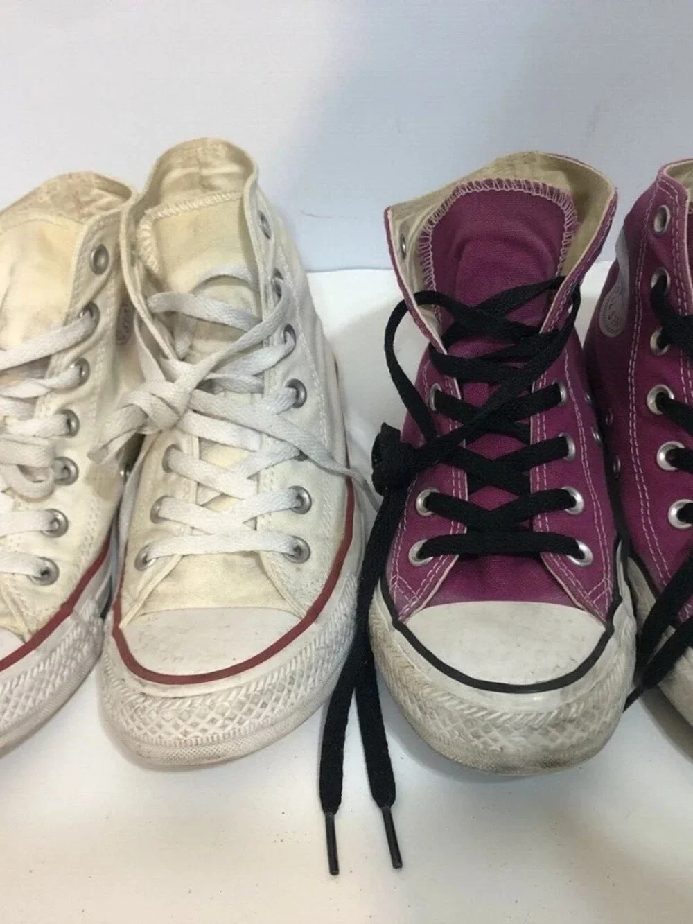 Lot of 2 Converse Chuck Taylor All Star Sneakers White & Purple M7650 Wmn Sz 7
